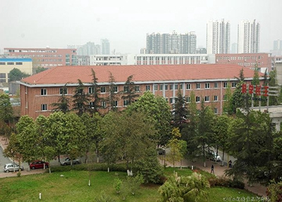 丽江民族中等专业学校2021年招生专业学费标准