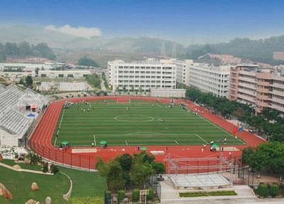 海南省第三卫生学校学校食堂环境与寝室宿舍介绍