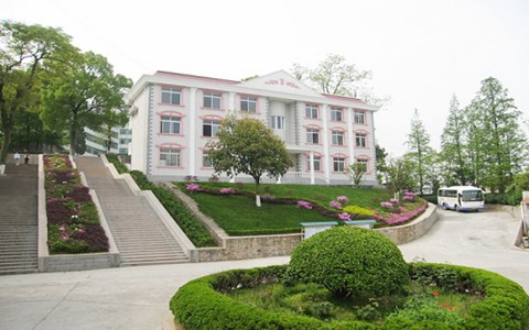绵阳市艺术学校戏剧与影视表演专业