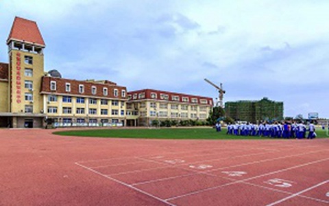 2021年安徽省第一轻工业学校是公办还是民办？