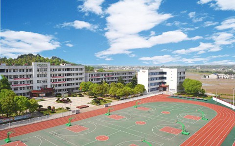 开云kaiyun(中国)省泸州市江阳职业高级中学校高星级饭店运营与管理专业介绍