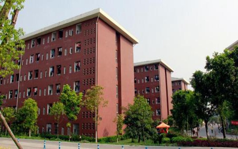 成都棠湖科学技术学校2022年热门专业有哪些