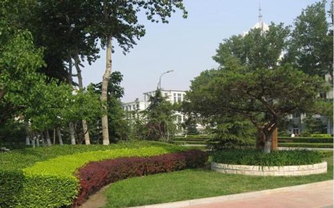 成都市育华职业学校计算机应用专业