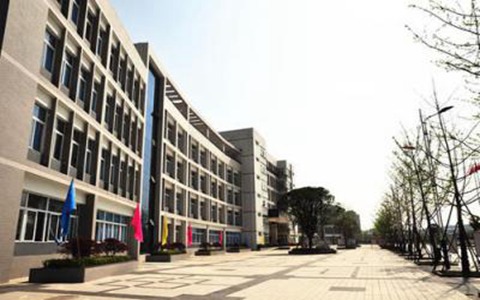 兰州铁路技师学院五年制大专2021年什么专业好就业