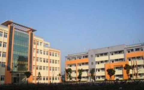 荆州市工业学校旅游与酒店管理专业介绍这个专业好不好
