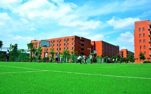 黄冈电子信息中等专业学校电子技术应用专业介绍这个专业如何？