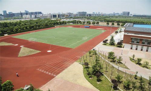 黔东南民族职业技术学院中专部2022年一年学费多少