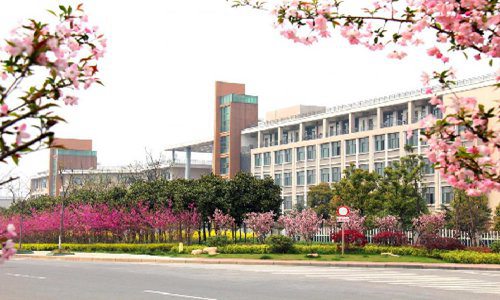 贵阳市航洋动漫职业学校2022年一年学费多少