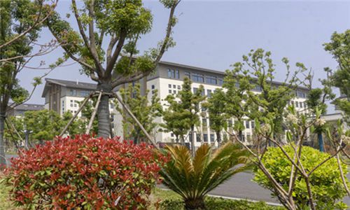 黔南民族医学高等专科学校中专部2022年招生计划是什么有哪些要求