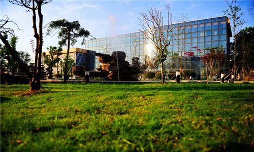 大理农林职业技术学院附设中职班怎么样是公办还是民办