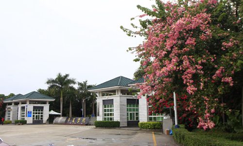 贵州盛华职业学院2022年一年学费多少
