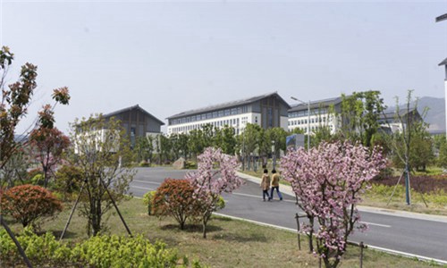 益阳市卫生职业技术学校宿舍条件及图片