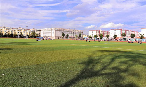重庆市商务学校休闲体育服务与管理专业介绍