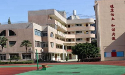 重庆东亚技工学校2022年学费多少
