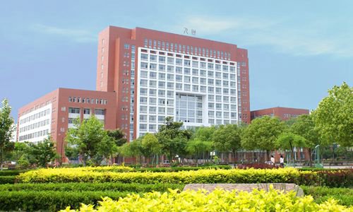 重庆市公共卫生学校药剂专业介绍