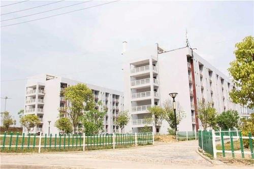 重庆市红春藤技工学校建筑装饰技术专业介绍