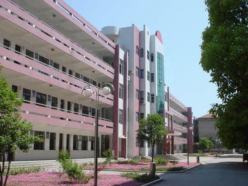 重庆市万州职业教育中心社会文化艺术专业介绍