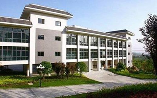 重庆市立信职业高级中学2022年招生简章