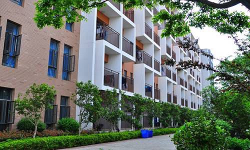 重庆市商务高级技工学校2022年招生简章