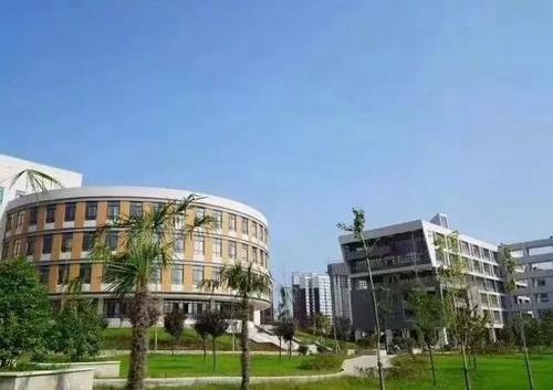 重庆市商务高级技工学校2022年招生计划