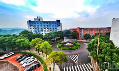 **水电八局高级技工学校