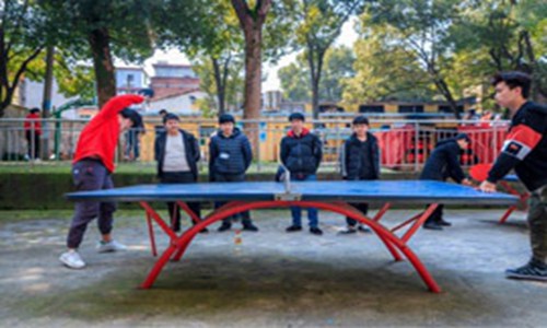湖南鸿翔学校