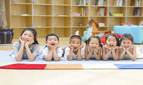 想当幼师要读什么专业？