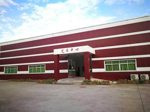 临夏现代职业学院教育系有高铁乘务专业吗