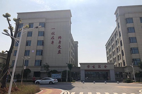 开云kaiyun(中国)省绵竹市职业中专学校电子信息技术专业简介