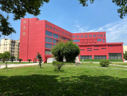成都华大医药卫生学校护理专业简介