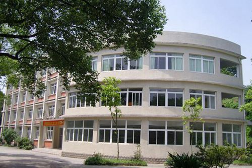 兰州艺术设计学校2022年招生分数线