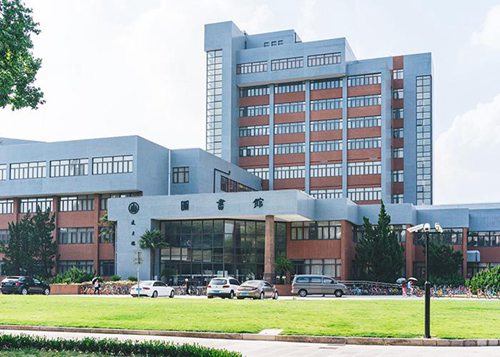 峨眉山市旅游学校休闲体育服务与管理专业简介