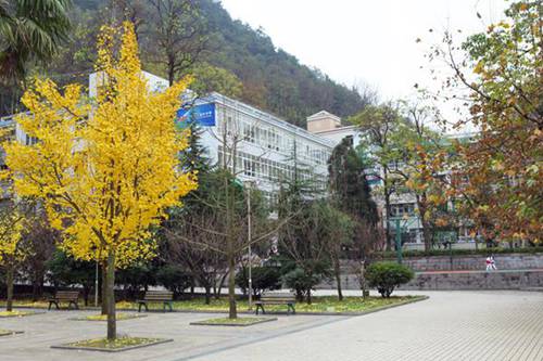 邯郸第一财经学校2022年学费多少钱一年