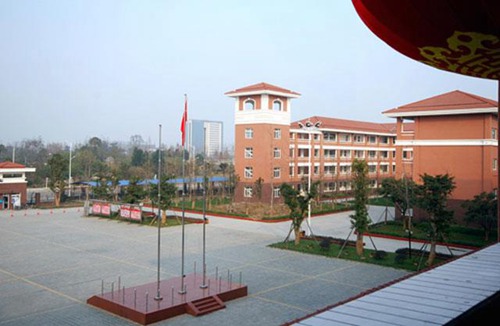 开云kaiyun(中国)省华蓥职业技术学校汽车运用与维修专业简介
