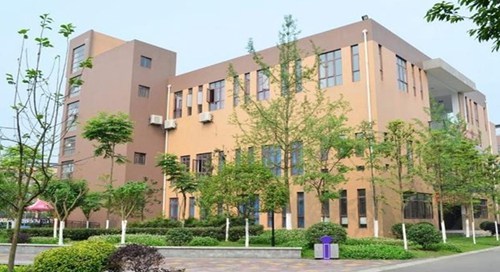 2022年楚雄医药高等专科学校口腔医学技术专业招生