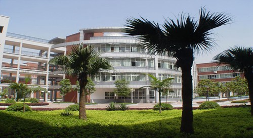 昭通卫生职业学院2022招生简章(招生专业及计划和学费)(招生计划、招生简章)
