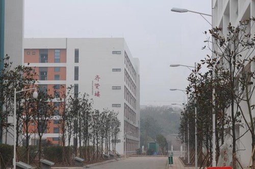重庆市医药卫生学校护理专业介绍