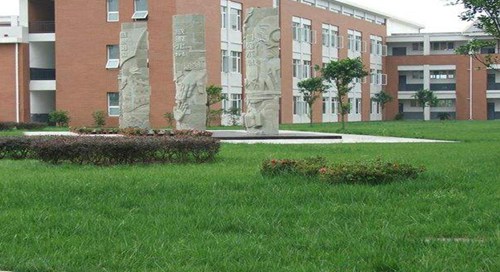 重庆市育才职业教育中心汽车制造与检修专业介绍