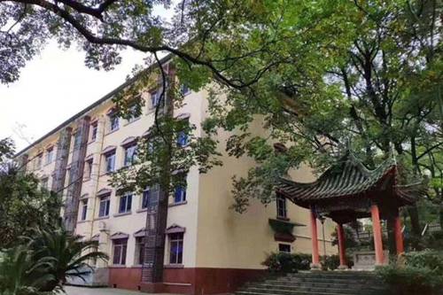 2022年云南交通职业技术学院新能源汽车技术专业招生