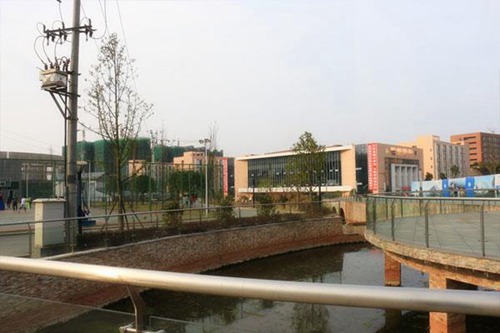 重庆艺才高级技工学校计算机游戏制作专业介绍