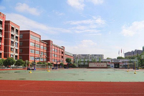 重庆市梁平职业教育中心计算机应用专业介绍