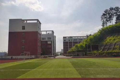 重庆市开州区职业教育中心服装设计与制造专业介绍