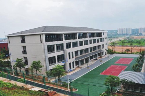 云南2022年读卫校后悔了