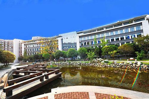 重庆市涪陵第一职业中学校电子与信息技术专业介绍