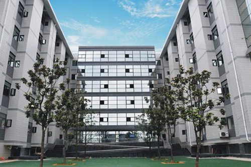云南省轻工业学校2022年招生简章(招生专业及计划和学费)(招生计划、招生简章)