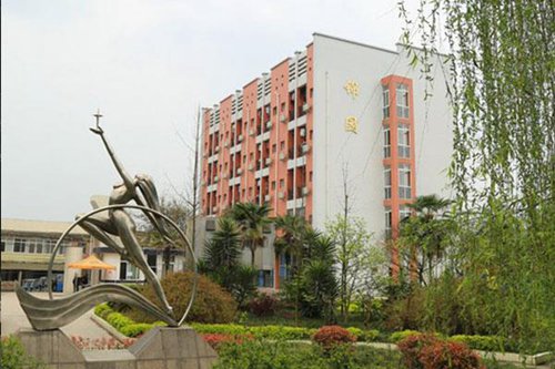 昆明2022年读卫校好不好