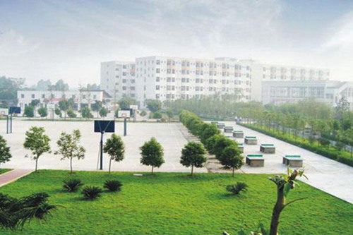 石屏县职业高级中学2022年招生简章(招生专业及计划和学费)(招生计划、招生简章)