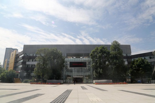 重庆五一高级技工学校汽车制造与检修专业介绍