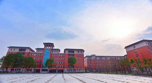云南省化工学校热门专业