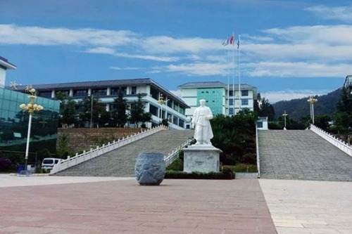重庆市云阳职业教育中心电子电器应用与维修专业介绍